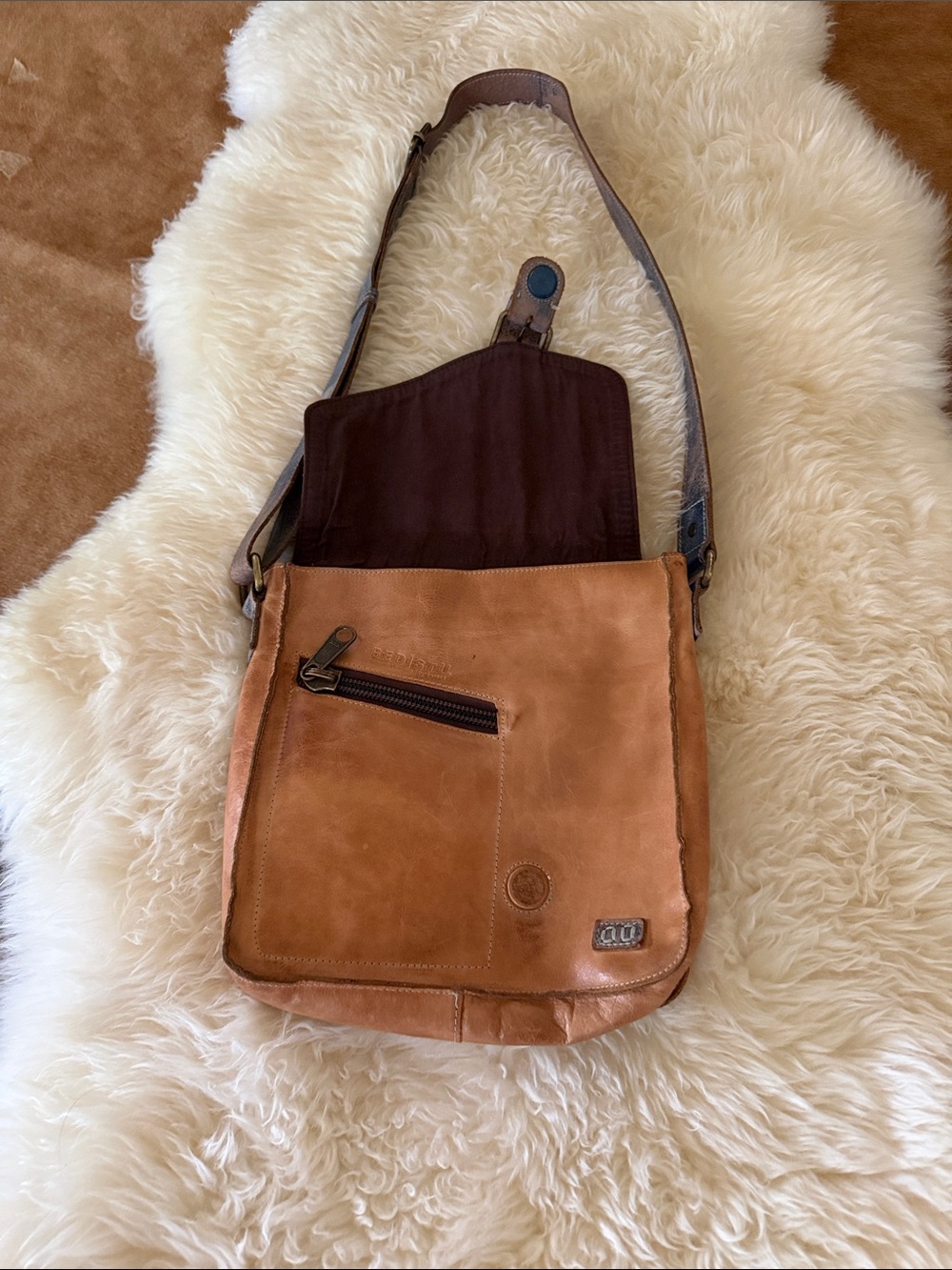 BedStu leather messenger bag - Picture 2 of 4